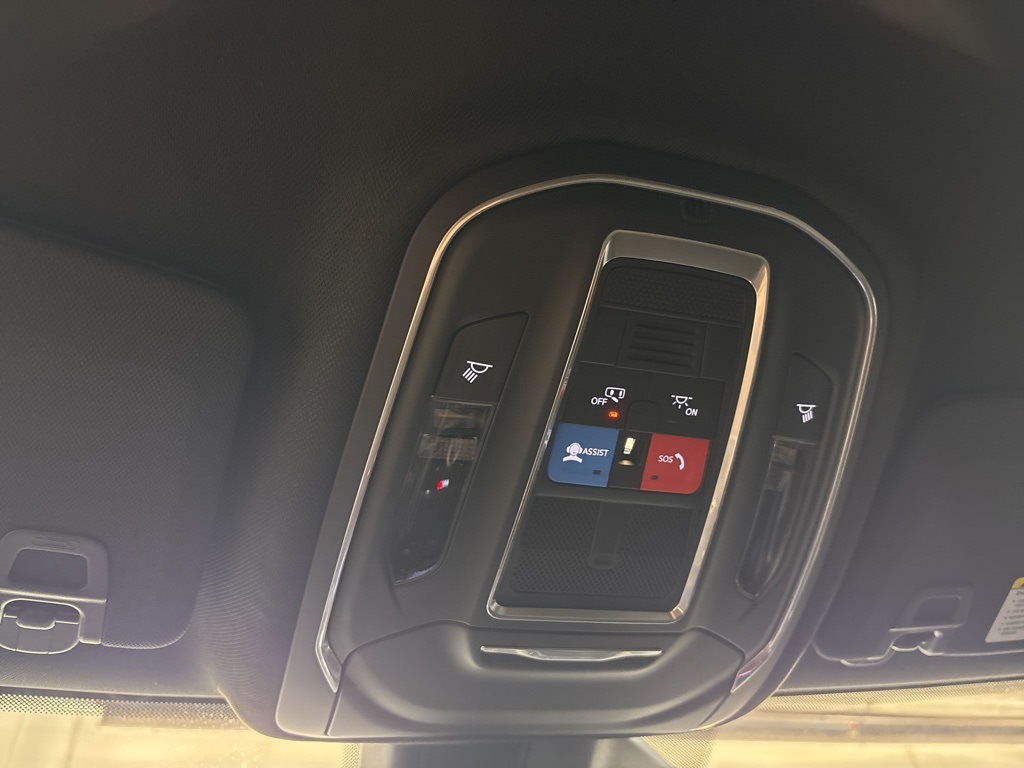 Thumbnail: 2026 Jeep Grand Cherokee - 25