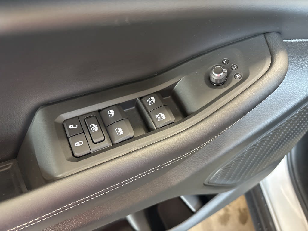 Thumbnail: 2025 Jeep Grand Cherokee - 20