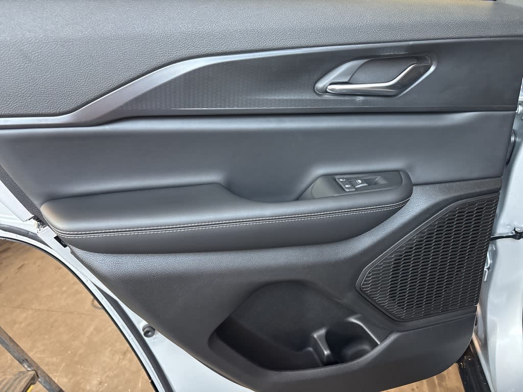 Thumbnail: 2025 Jeep Grand Cherokee - 29