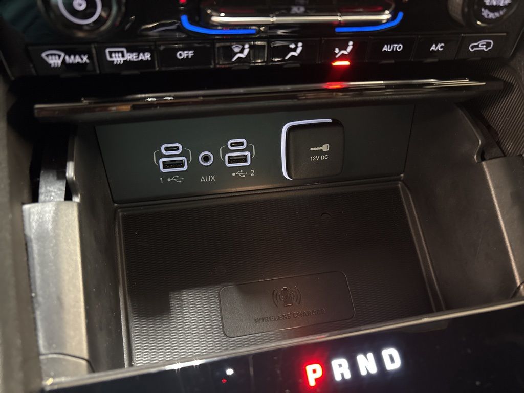 Thumbnail: 2025 Jeep Grand Cherokee - 28