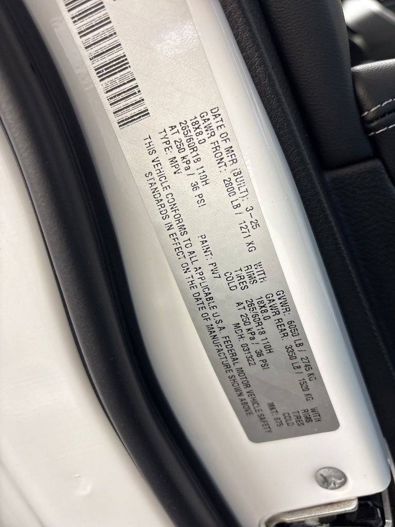 Thumbnail: 2025 Jeep Grand Cherokee - 46