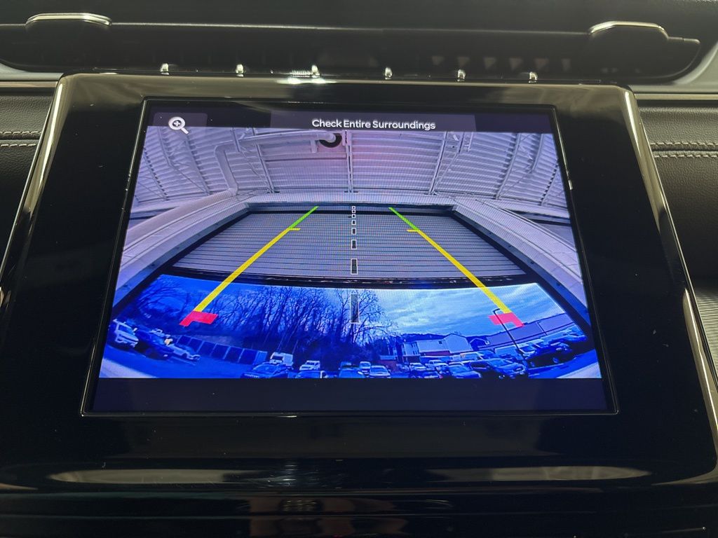 Thumbnail: 2025 Jeep Grand Cherokee - 25