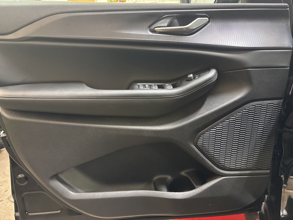 Thumbnail: 2026 Jeep Grand Cherokee - 19