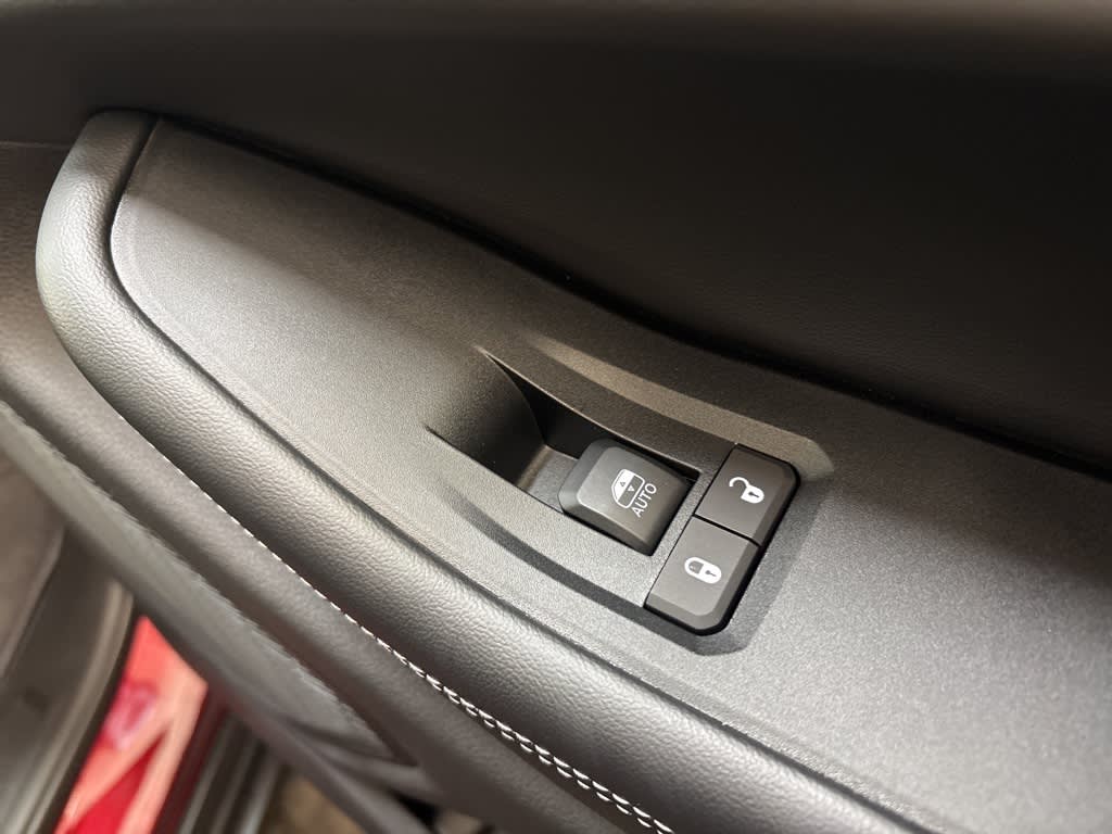 Thumbnail: 2025 Jeep Grand Cherokee - 6