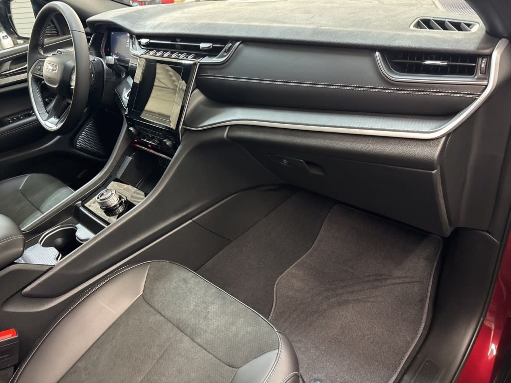 Thumbnail: 2025 Jeep Grand Cherokee - 12