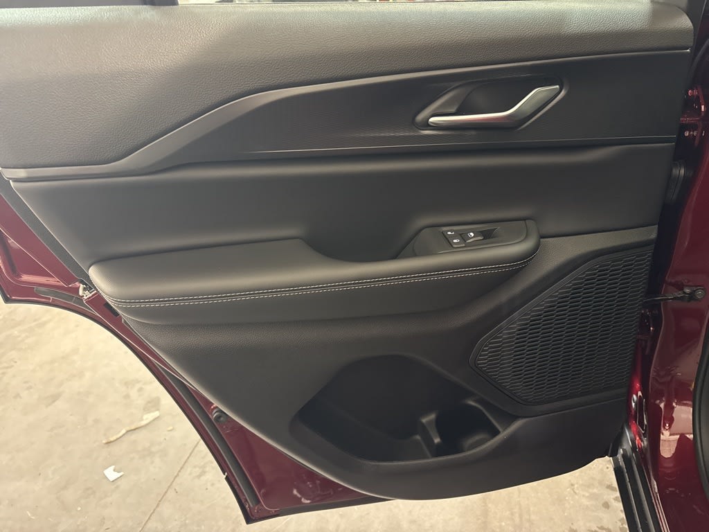 Thumbnail: 2025 Jeep Grand Cherokee - 30