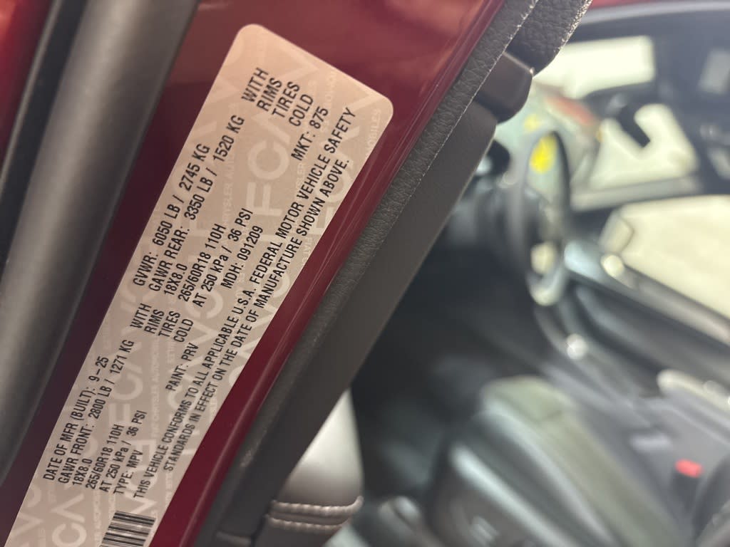 Thumbnail: 2025 Jeep Grand Cherokee - 17