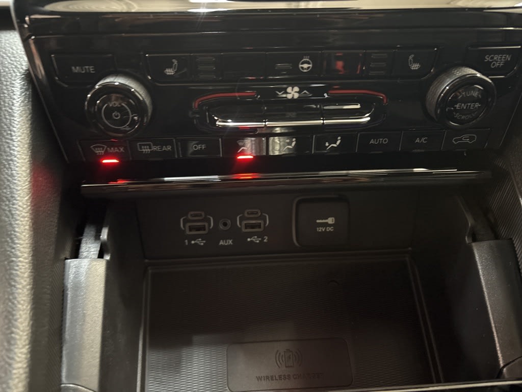 Thumbnail: 2025 Jeep Grand Cherokee - 25