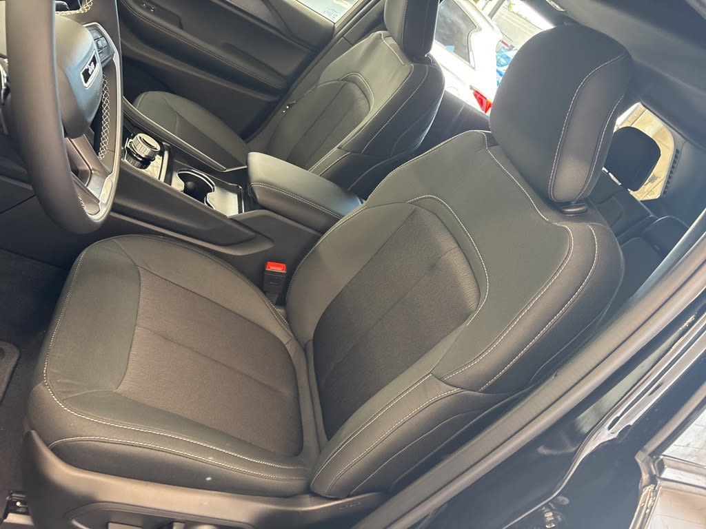 Thumbnail: 2025 Jeep Grand Cherokee - 7