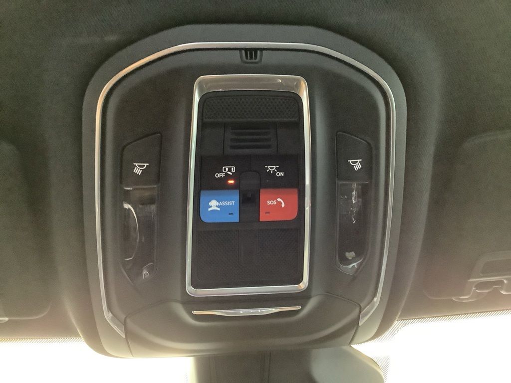 Thumbnail: 2026 Jeep Grand Cherokee - 23