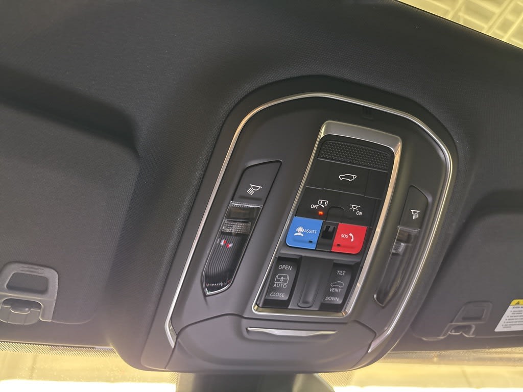 Thumbnail: 2026 Jeep Grand Cherokee - 27