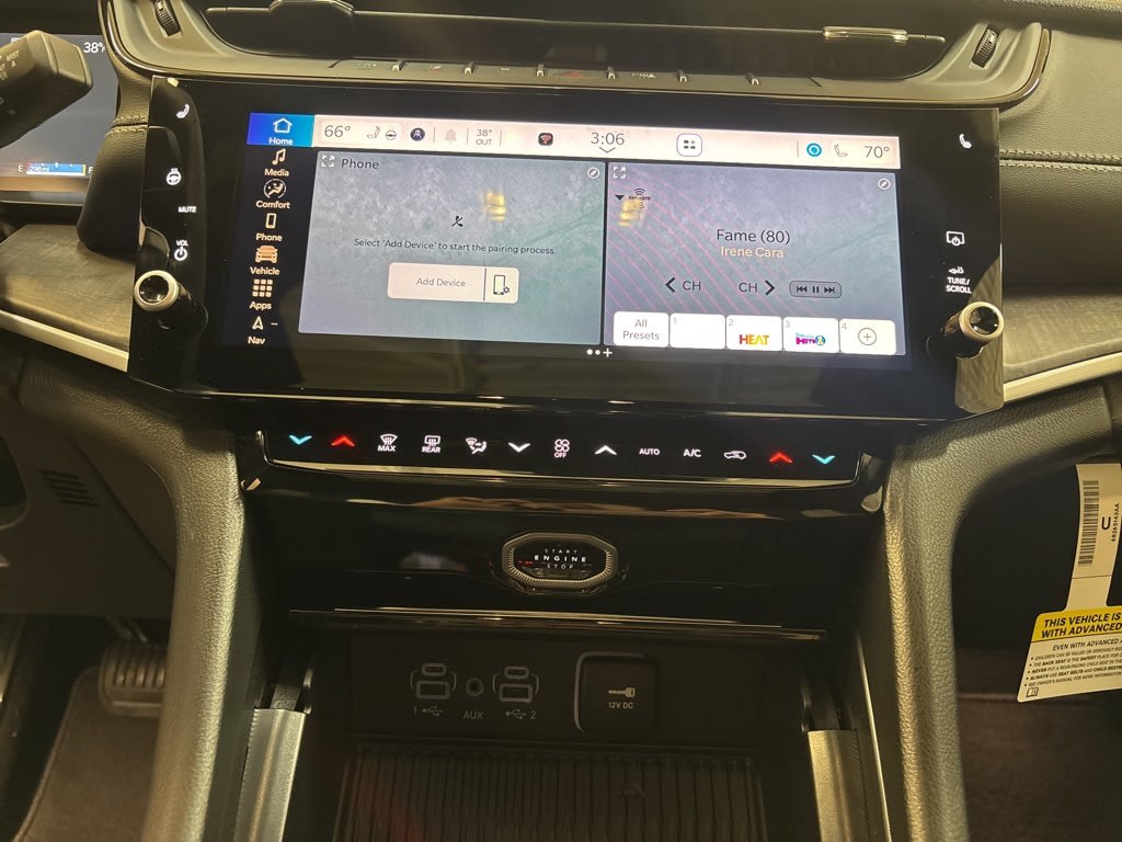 Thumbnail: 2026 Jeep Grand Cherokee - 11