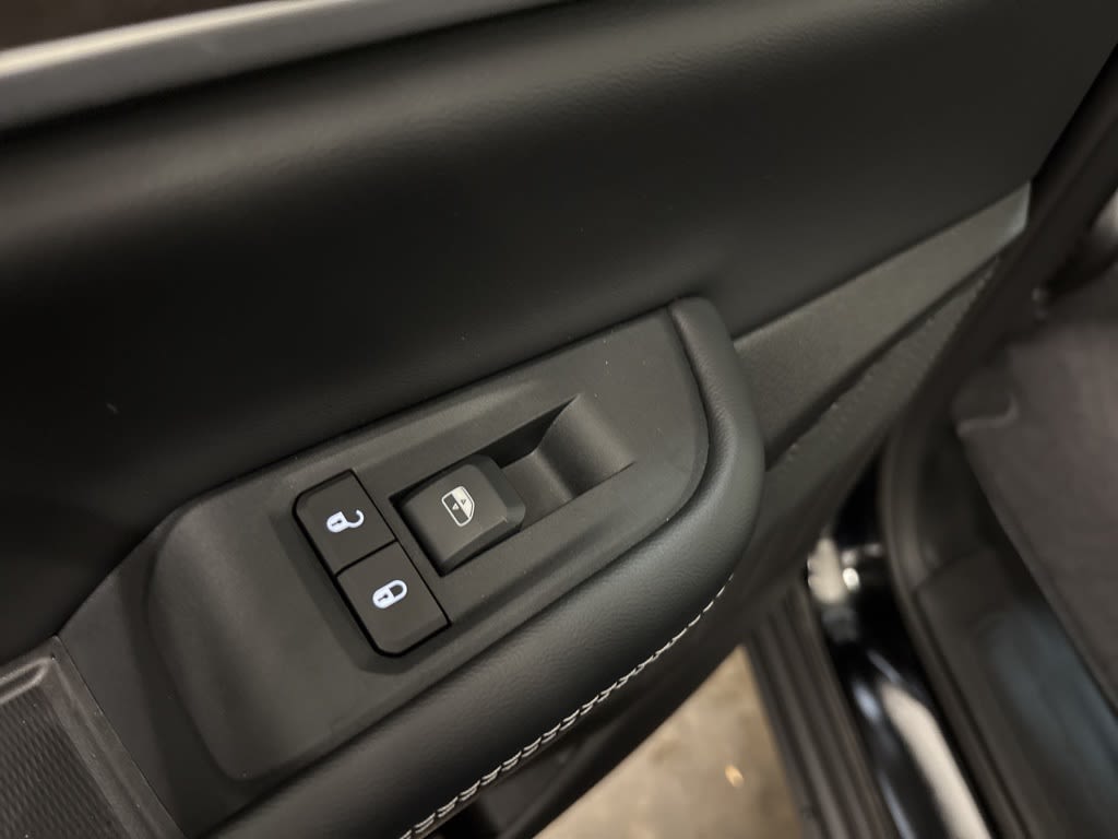 Thumbnail: 2026 Jeep Grand Cherokee - 29