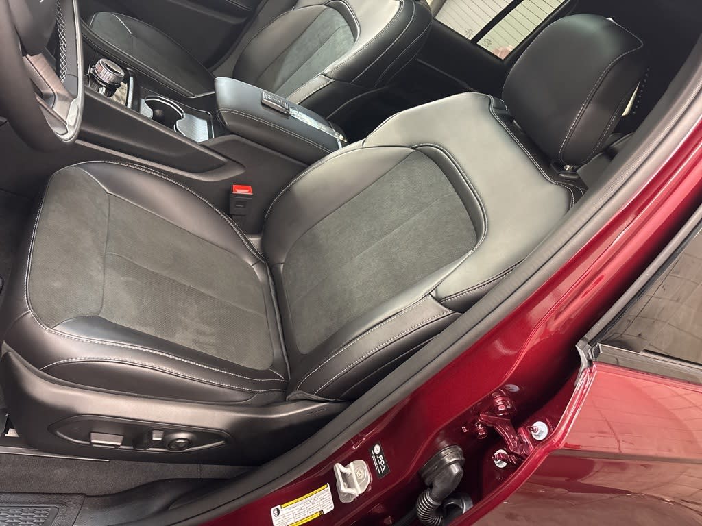 Thumbnail: 2026 Jeep Grand Cherokee - 8