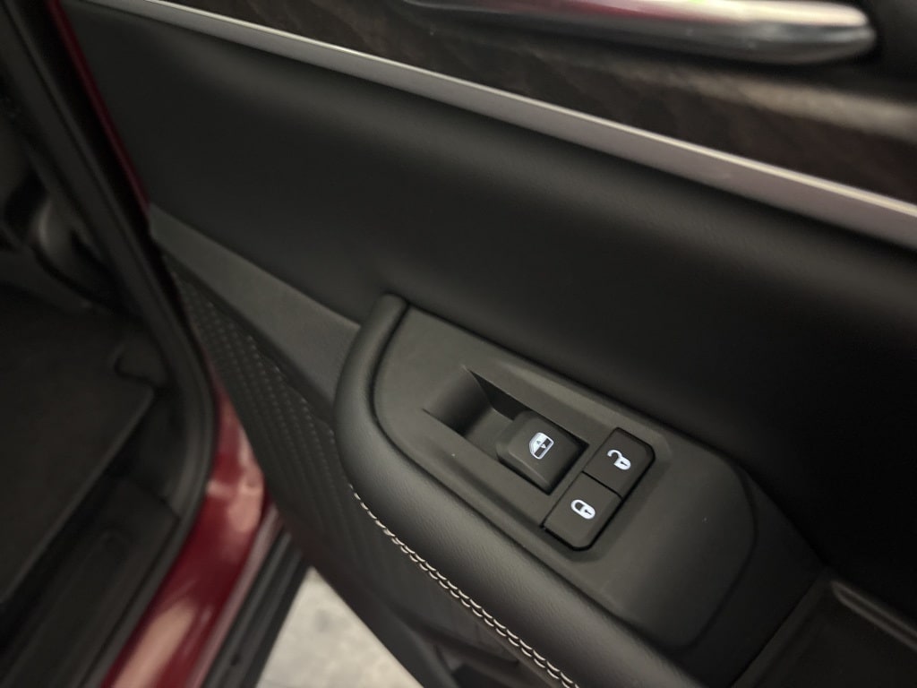 Thumbnail: 2026 Jeep Grand Cherokee - 37