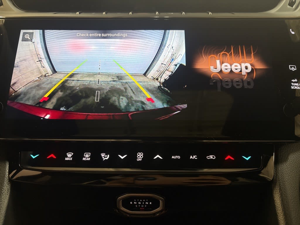 Thumbnail: 2026 Jeep Grand Cherokee - 26