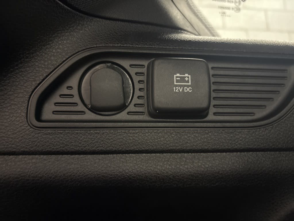 Thumbnail: 2026 Jeep Grand Cherokee - 35