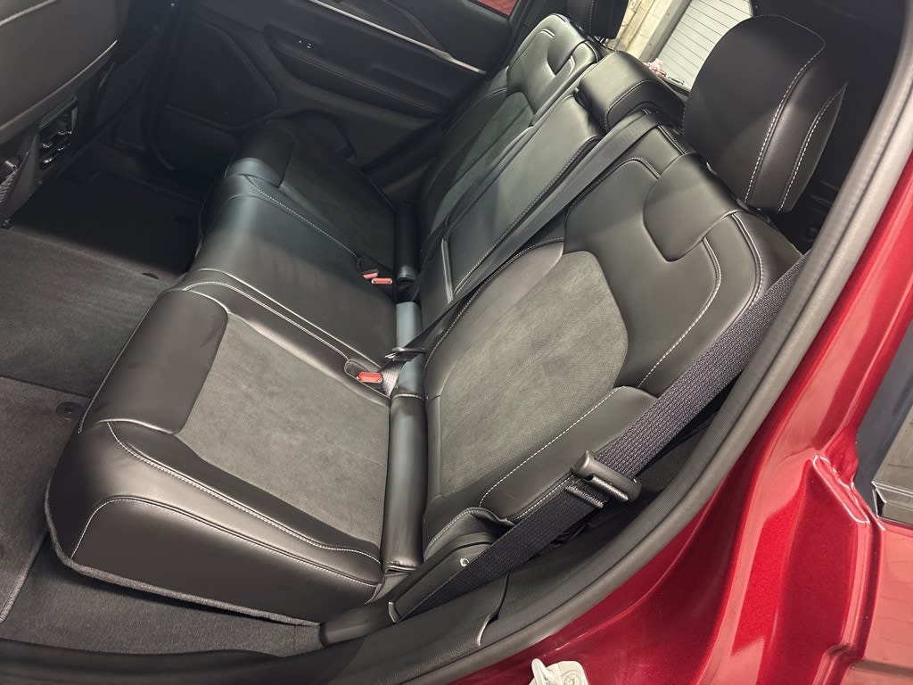 Thumbnail: 2026 Jeep Grand Cherokee - 33