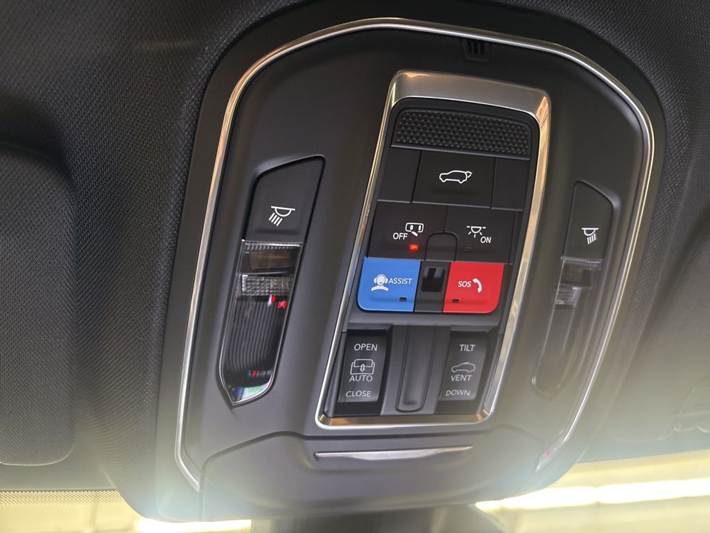 Thumbnail: 2026 Jeep Grand Cherokee - 28