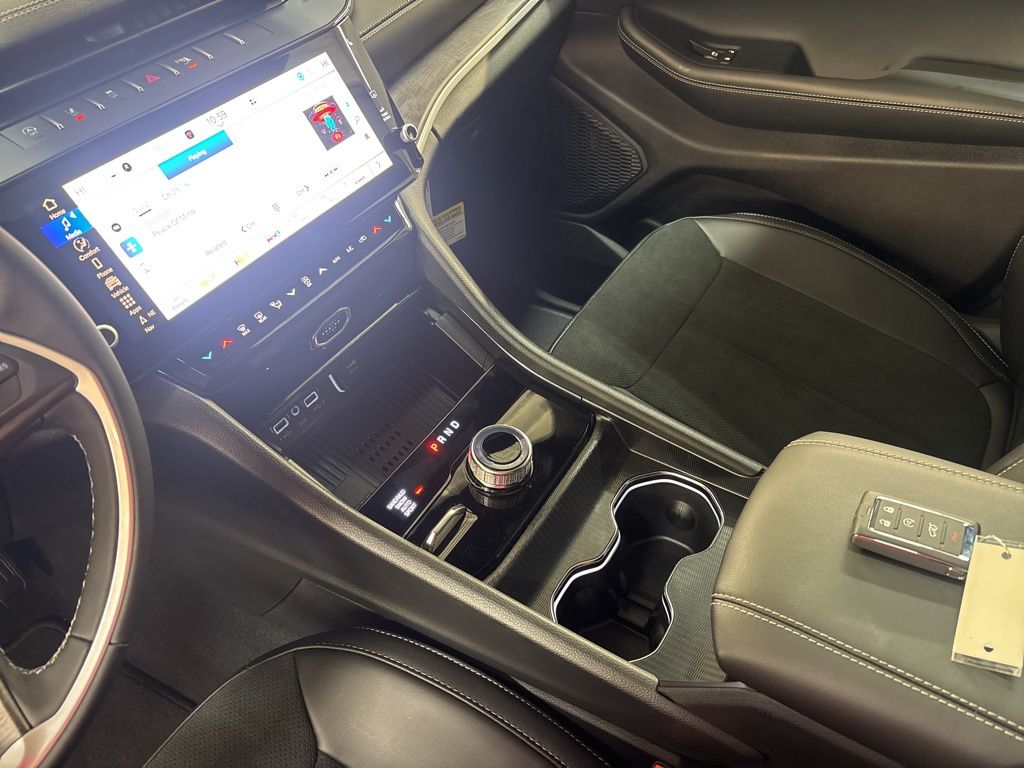 Thumbnail: 2026 Jeep Grand Cherokee - 13