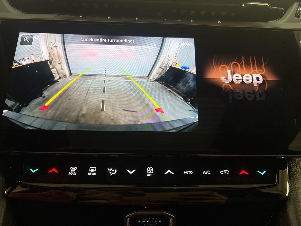 Thumbnail: 2026 Jeep Grand Cherokee - 24