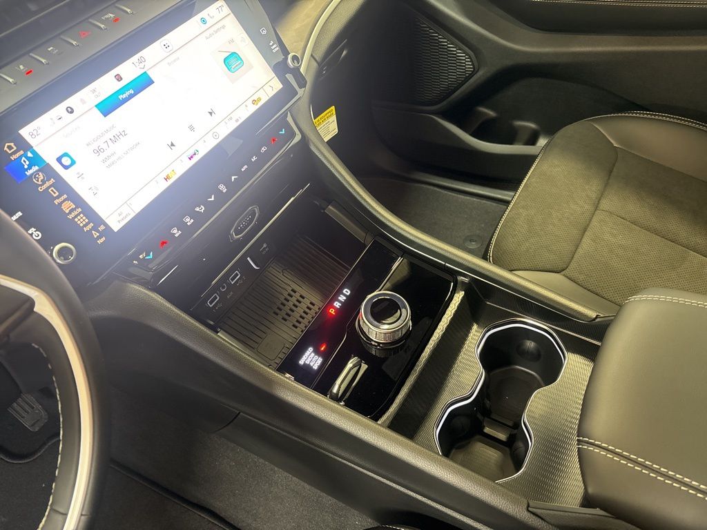 Thumbnail: 2026 Jeep Grand Cherokee - 15
