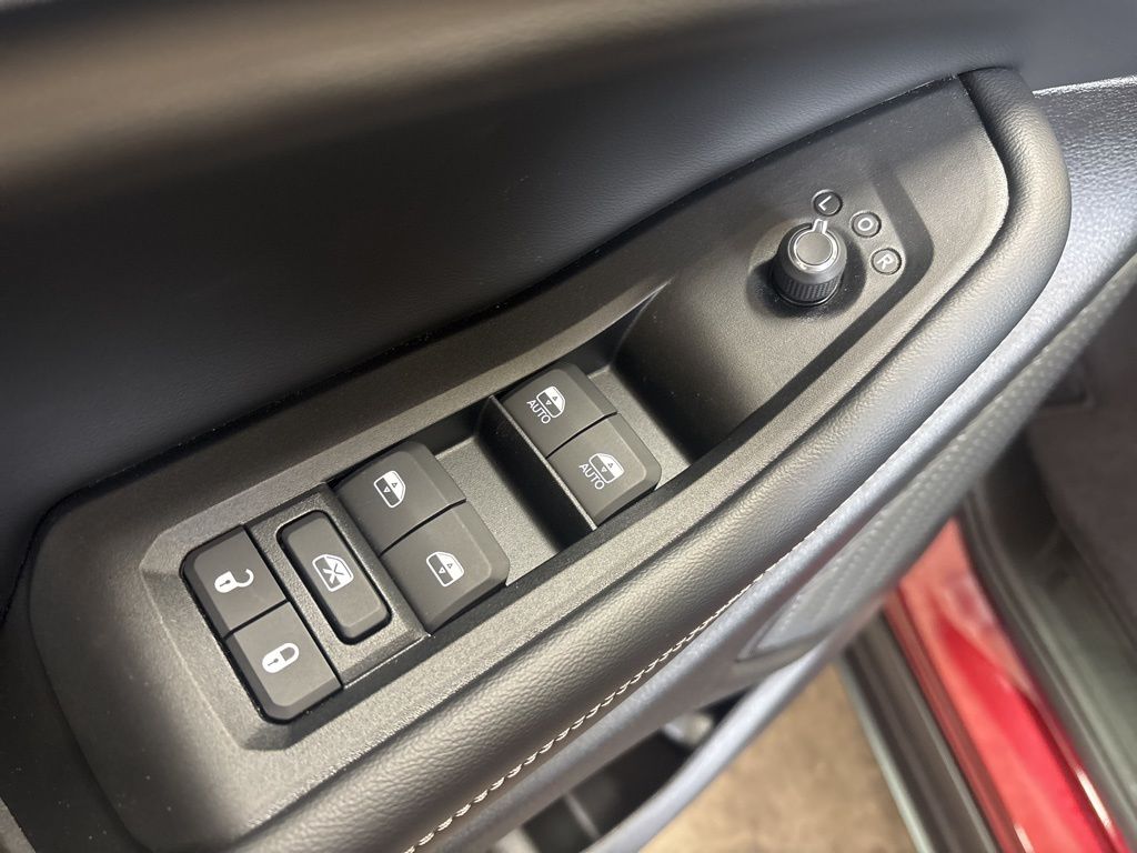 Thumbnail: 2026 Jeep Grand Cherokee - 22