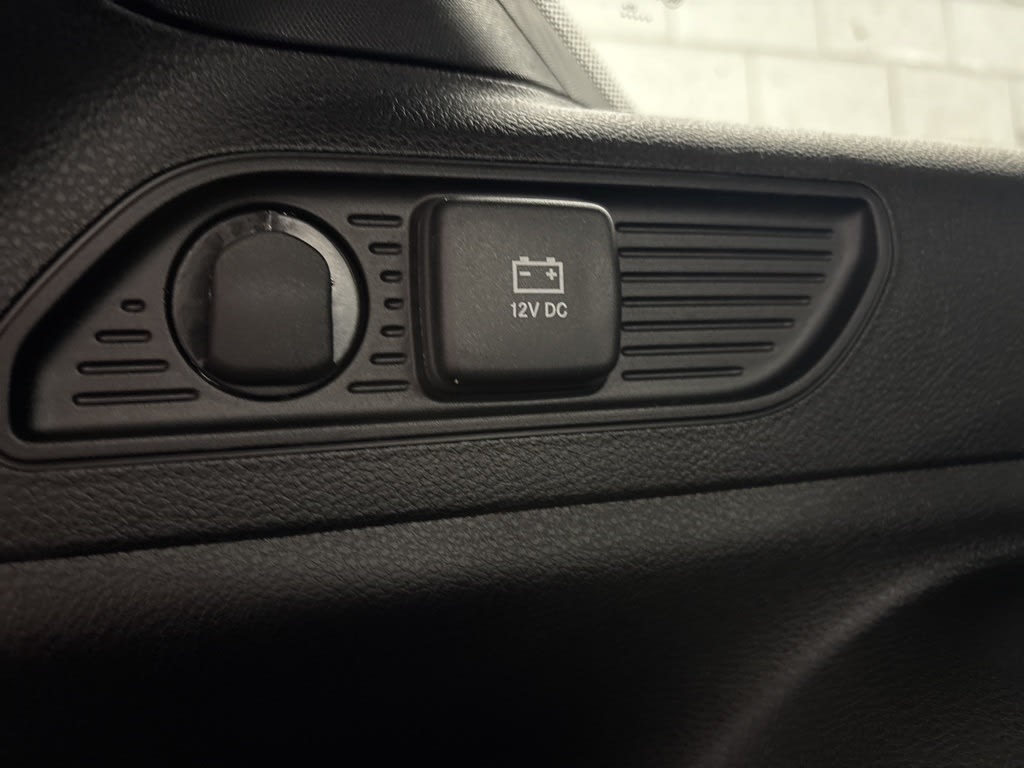 Thumbnail: 2026 Jeep Grand Cherokee - 32