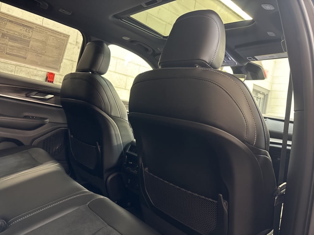 Thumbnail: 2026 Jeep Grand Cherokee - 36