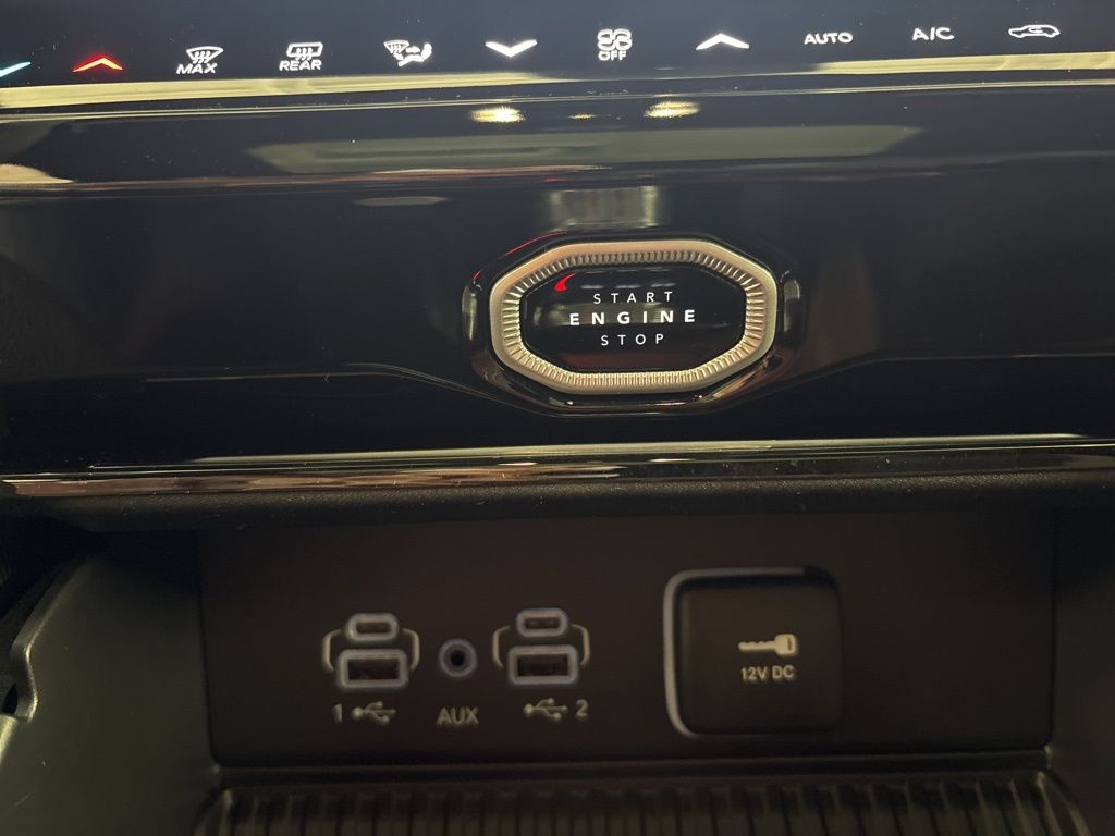 Thumbnail: 2026 Jeep Grand Cherokee - 29