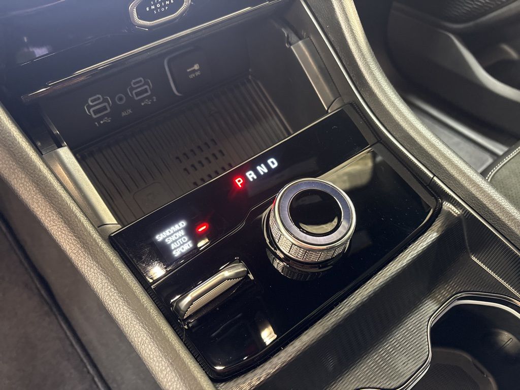 Thumbnail: 2026 Jeep Grand Cherokee - 30