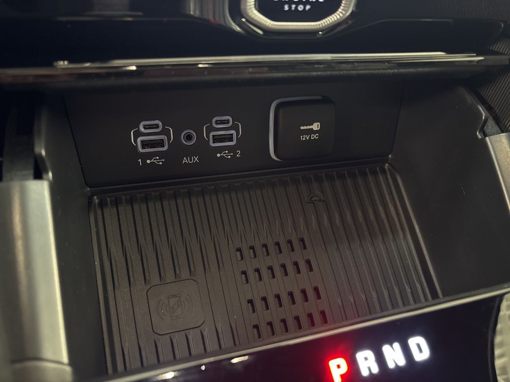 Thumbnail: 2026 Jeep Grand Cherokee - 28