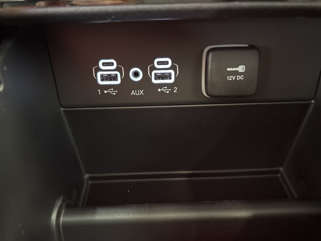 Thumbnail: 2025 Jeep Grand Cherokee - 25