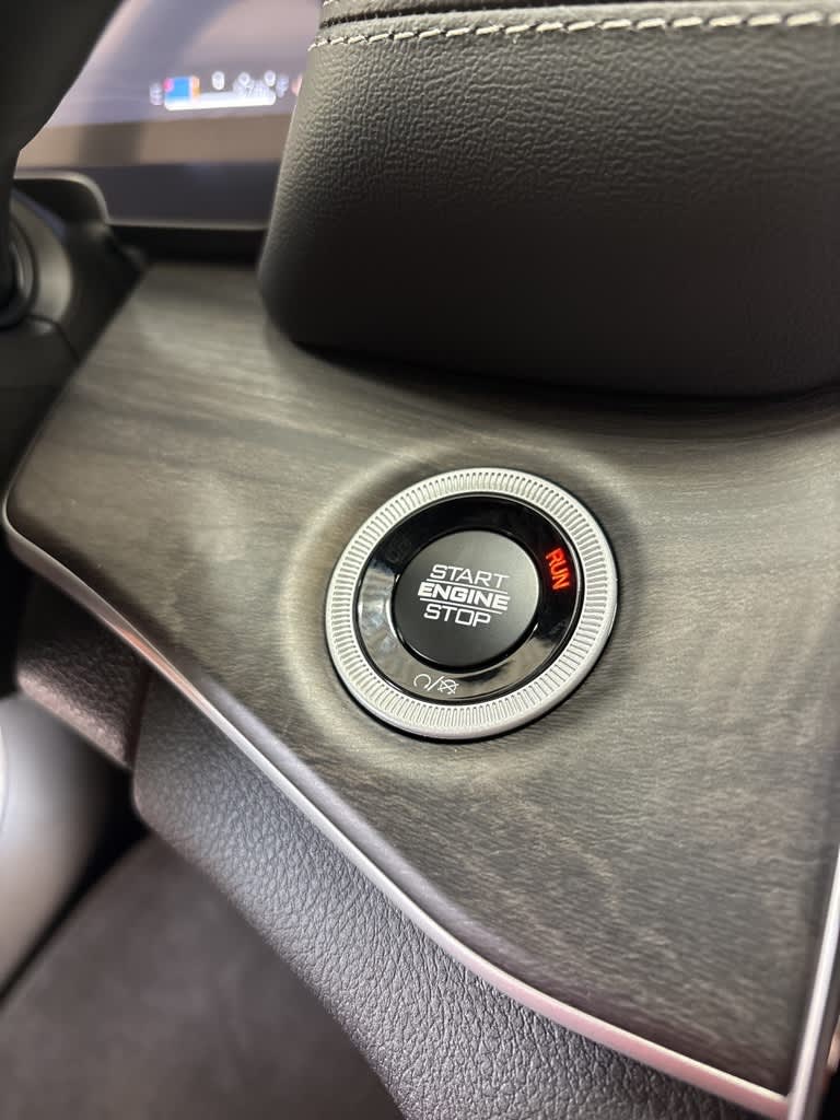 Thumbnail: 2025 Jeep Grand Cherokee - 23