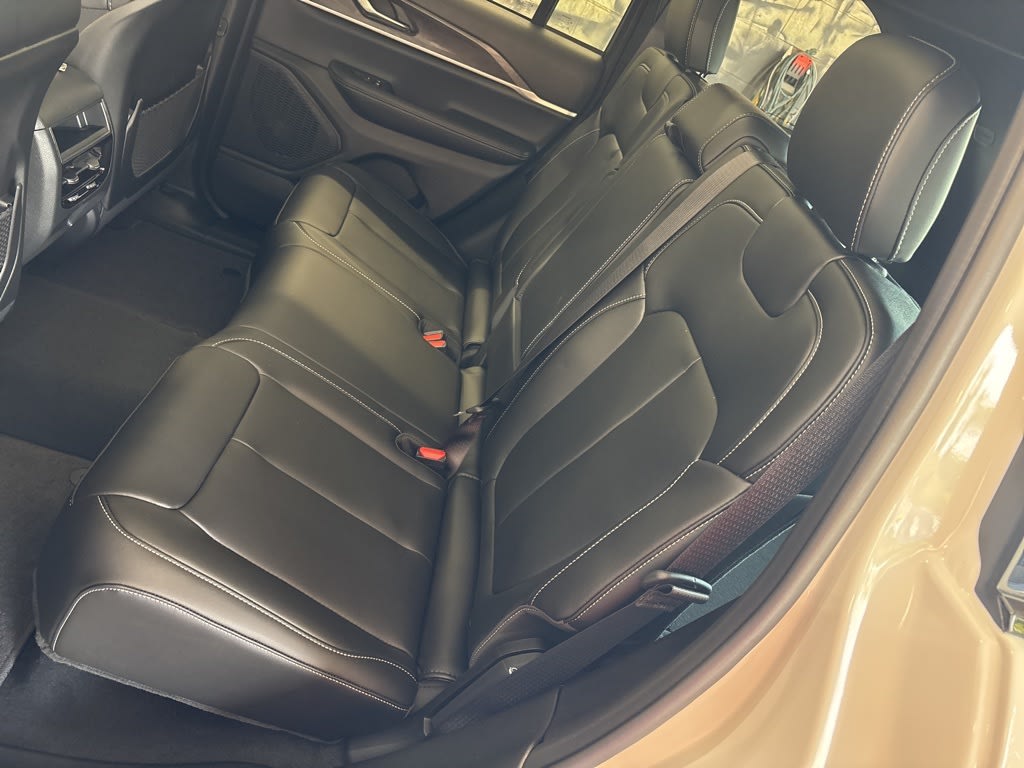 Thumbnail: 2025 Jeep Grand Cherokee - 31