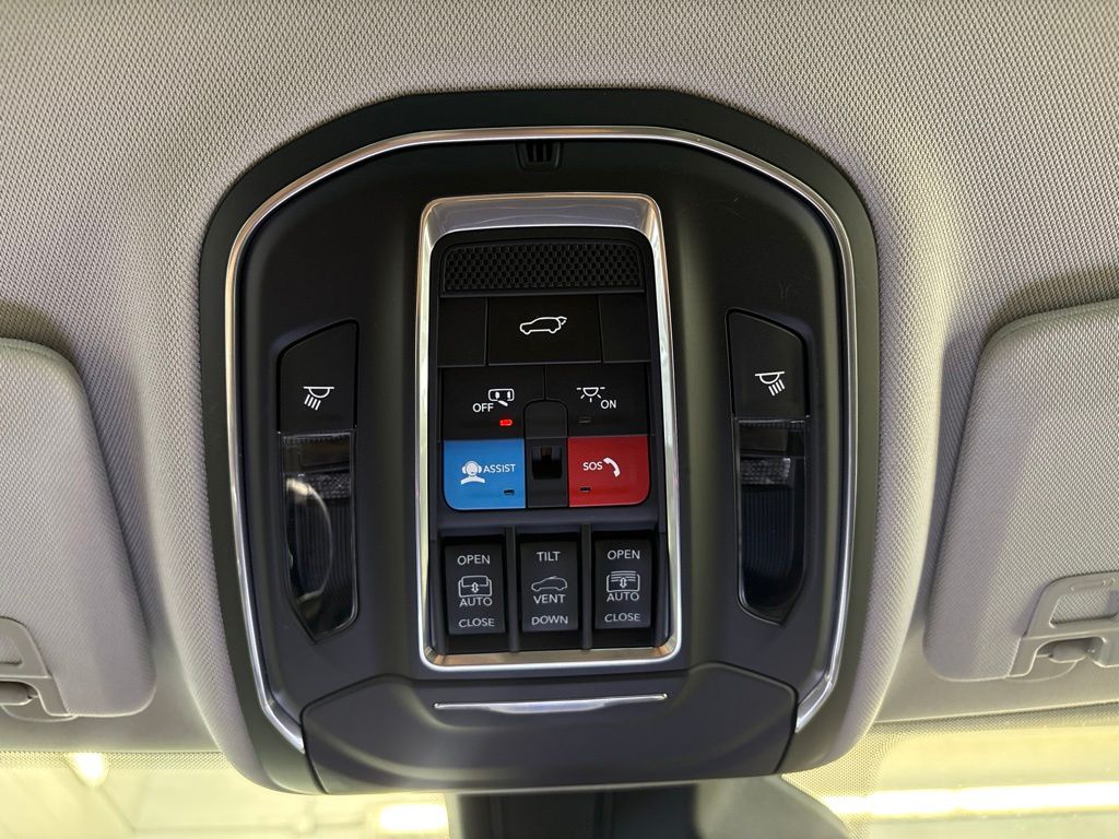 Thumbnail: 2023 Jeep Grand Cherokee - 26