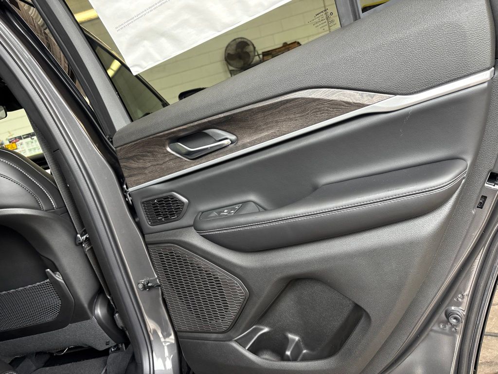 Thumbnail: 2026 Jeep Grand Cherokee - 37
