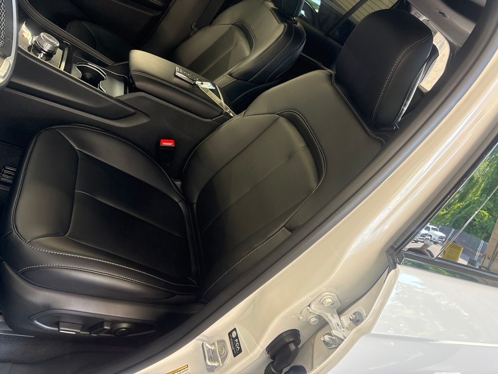 Thumbnail: 2026 Jeep Grand Cherokee - 9