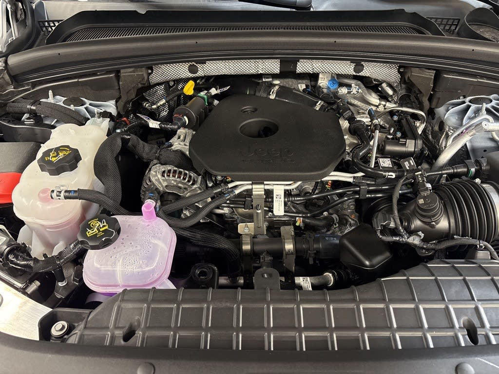 Thumbnail: 2026 Jeep Grand Cherokee - 7