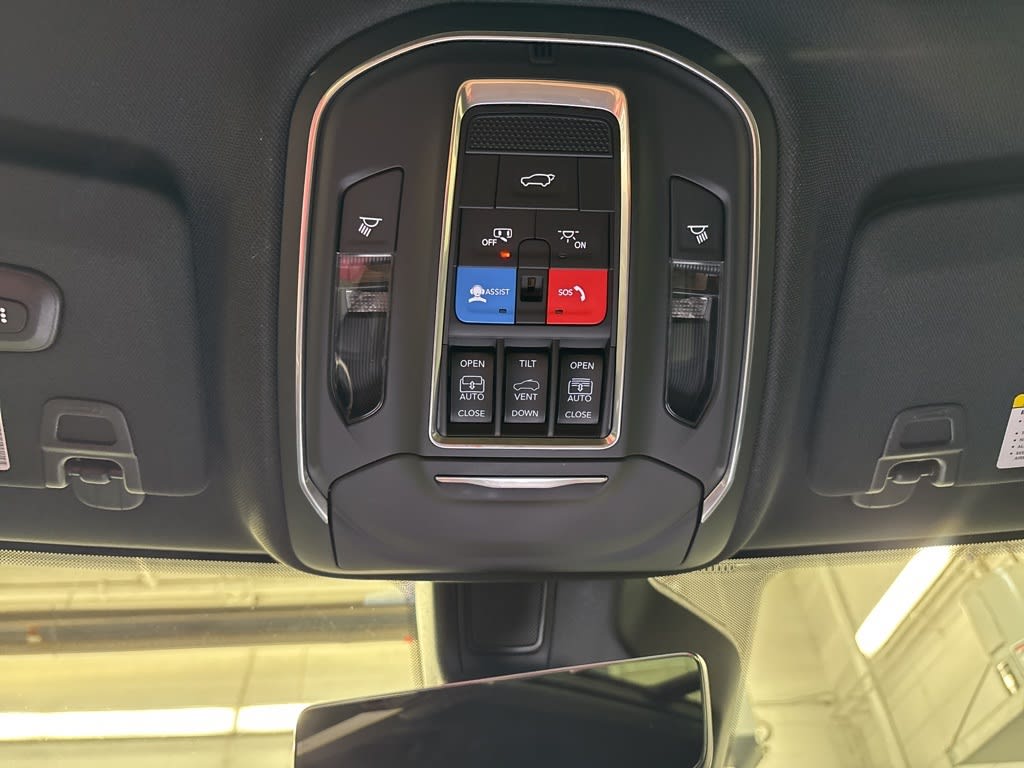 Thumbnail: 2026 Jeep Grand Cherokee - 30