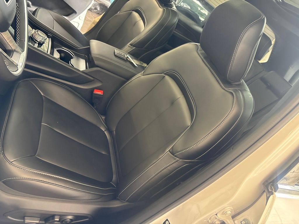 Thumbnail: 2026 Jeep Grand Cherokee - 11