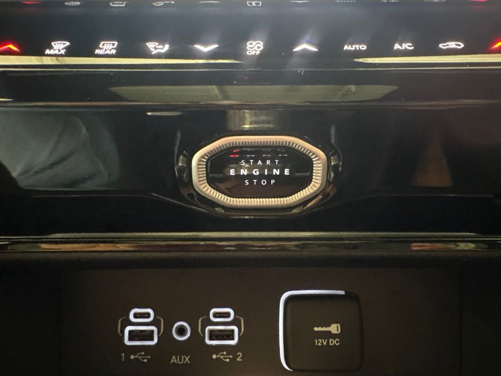 Thumbnail: 2026 Jeep Grand Cherokee - 26