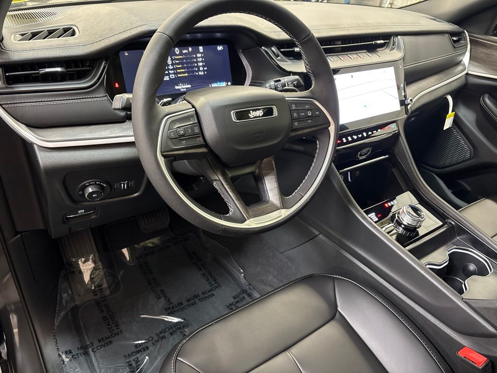 Thumbnail: 2026 Jeep Grand Cherokee - 2