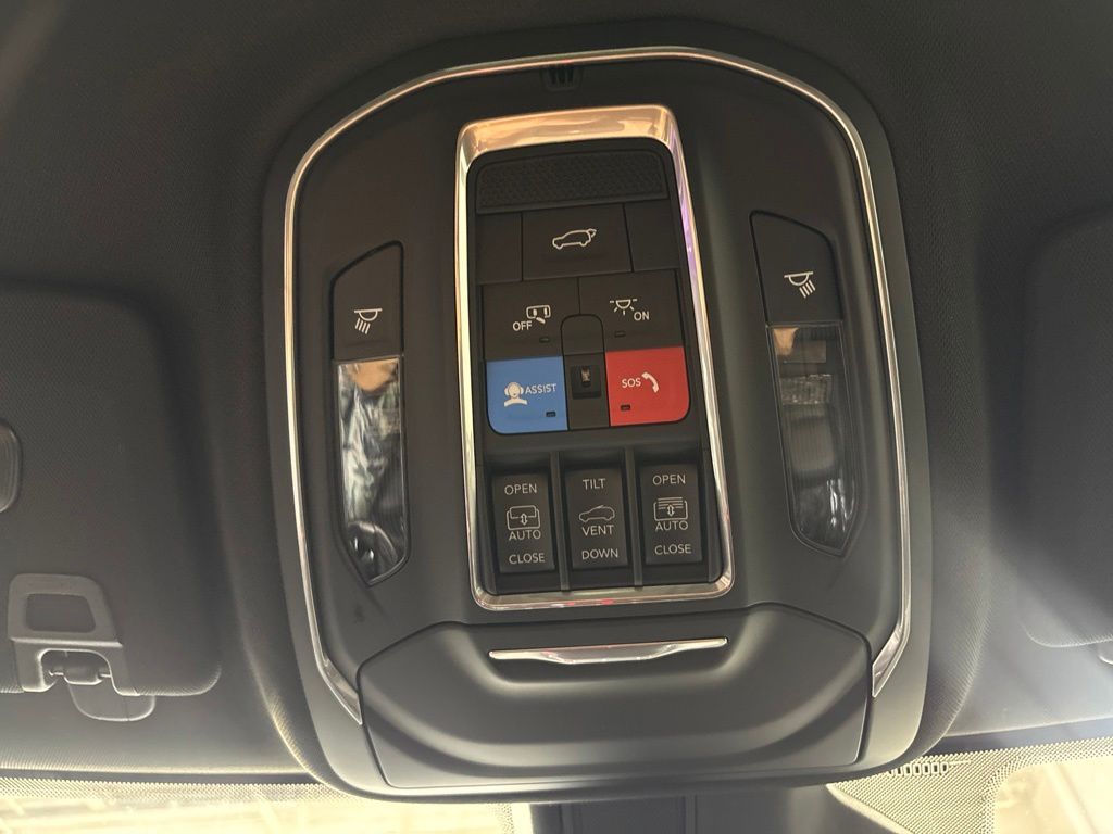 Thumbnail: 2026 Jeep Grand Cherokee - 28