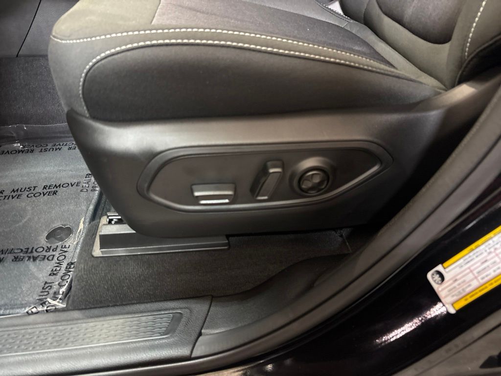 Thumbnail: 2026 Jeep Grand Cherokee L - 25