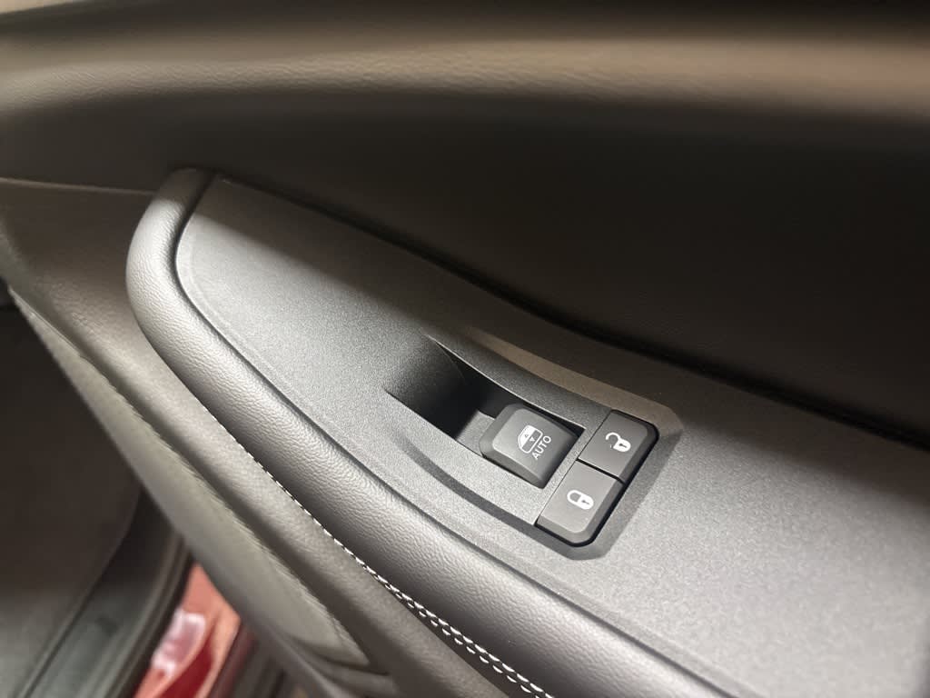 Thumbnail: 2025 Jeep Grand Cherokee L - 39