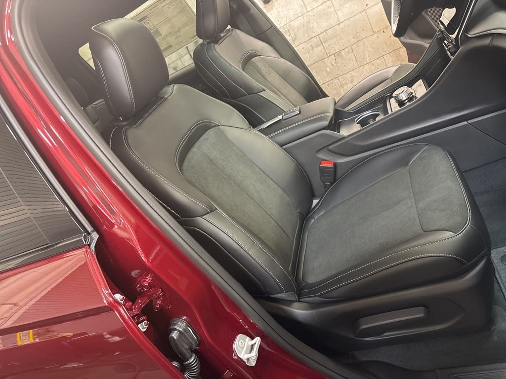 Thumbnail: 2025 Jeep Grand Cherokee L - 40