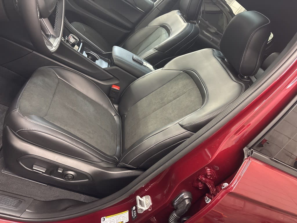 Thumbnail: 2025 Jeep Grand Cherokee L - 24