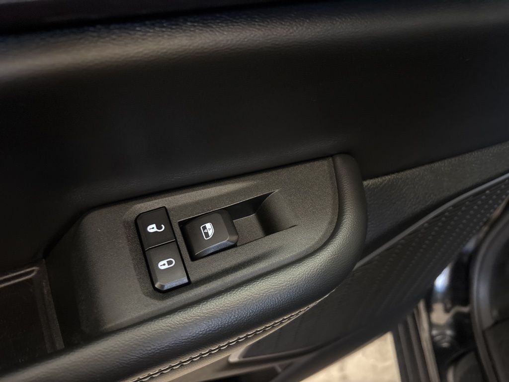 Thumbnail: 2021 Jeep Grand Cherokee L - 31