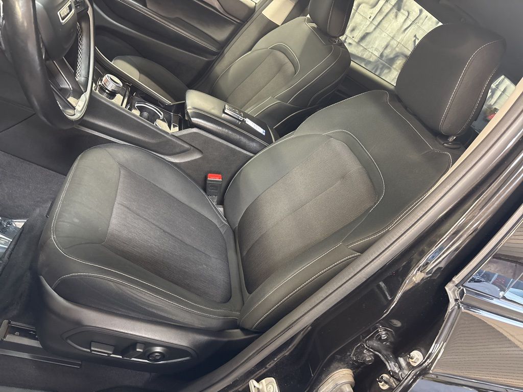 Thumbnail: 2021 Jeep Grand Cherokee L - 9